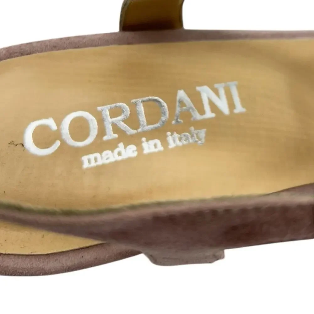 Cordani Nash Blush Suede Sandals SZ 8 (EU 38.5) Made in Italy Fringe Dusty Pink